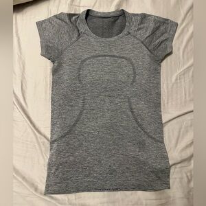 Lululemon swiftly tech